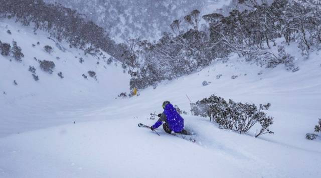 光你想都没想过的夏天！开元棋牌app滑雪看极(图4)